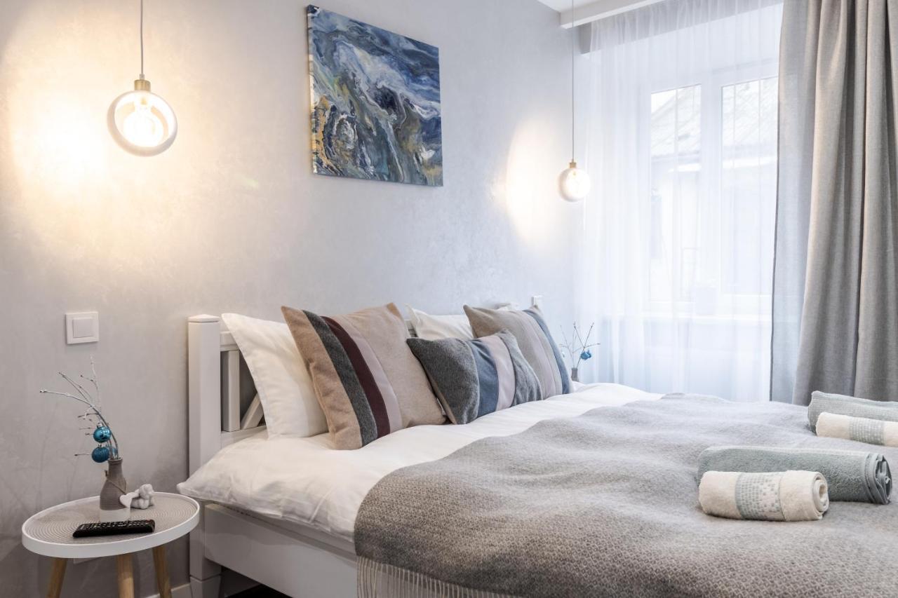 на площі ринок 41 Apartment *